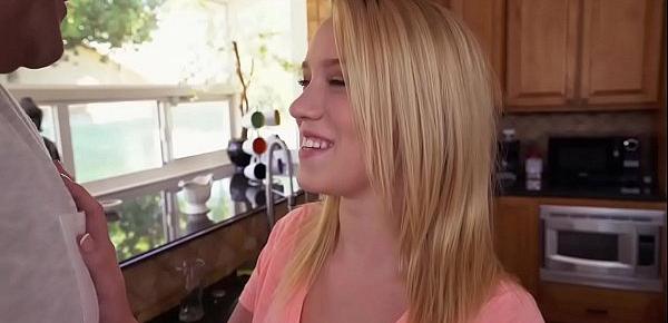  Sexy teen Bailey Brooke bangs with daddys friendUALITY RENDER MP4[0]